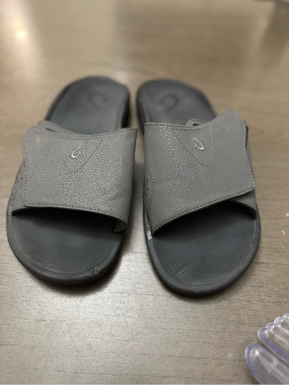 Olukai Nalu Slide Men's Size 12 Slip On Sandals Gray Black Adjustable Strap
